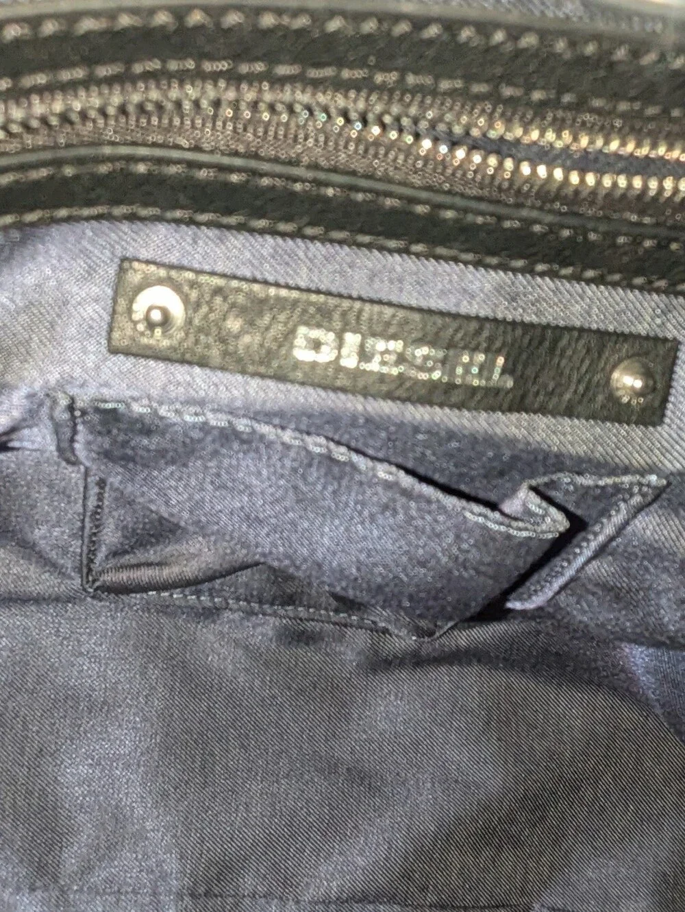 Diesel Le Zipper Le Tracy Tote Black Denim Leather Details